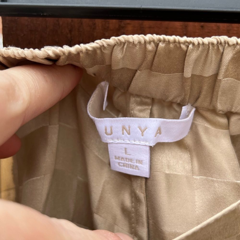 Lunya Checkered Tan Pajama Set - Picture 4 of 6